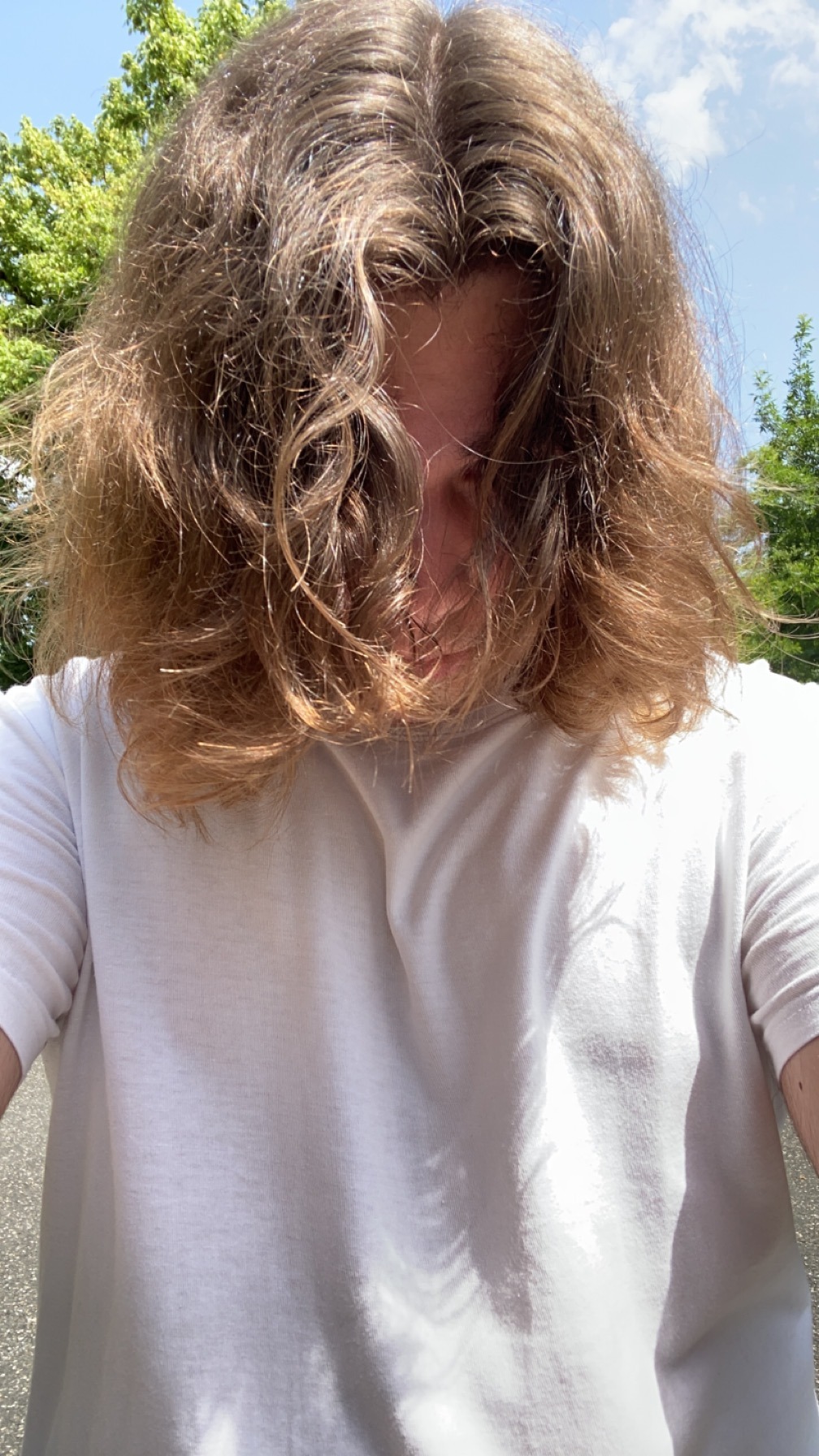 Profil de Abdessamad, 20 ans, Escort Gay Luxembourg à Rosport-Mompach