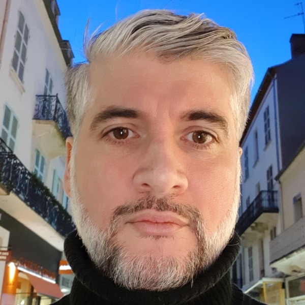 Profil de Aliosha, 51 ans, Escort Gay Luxembourg à Holzem