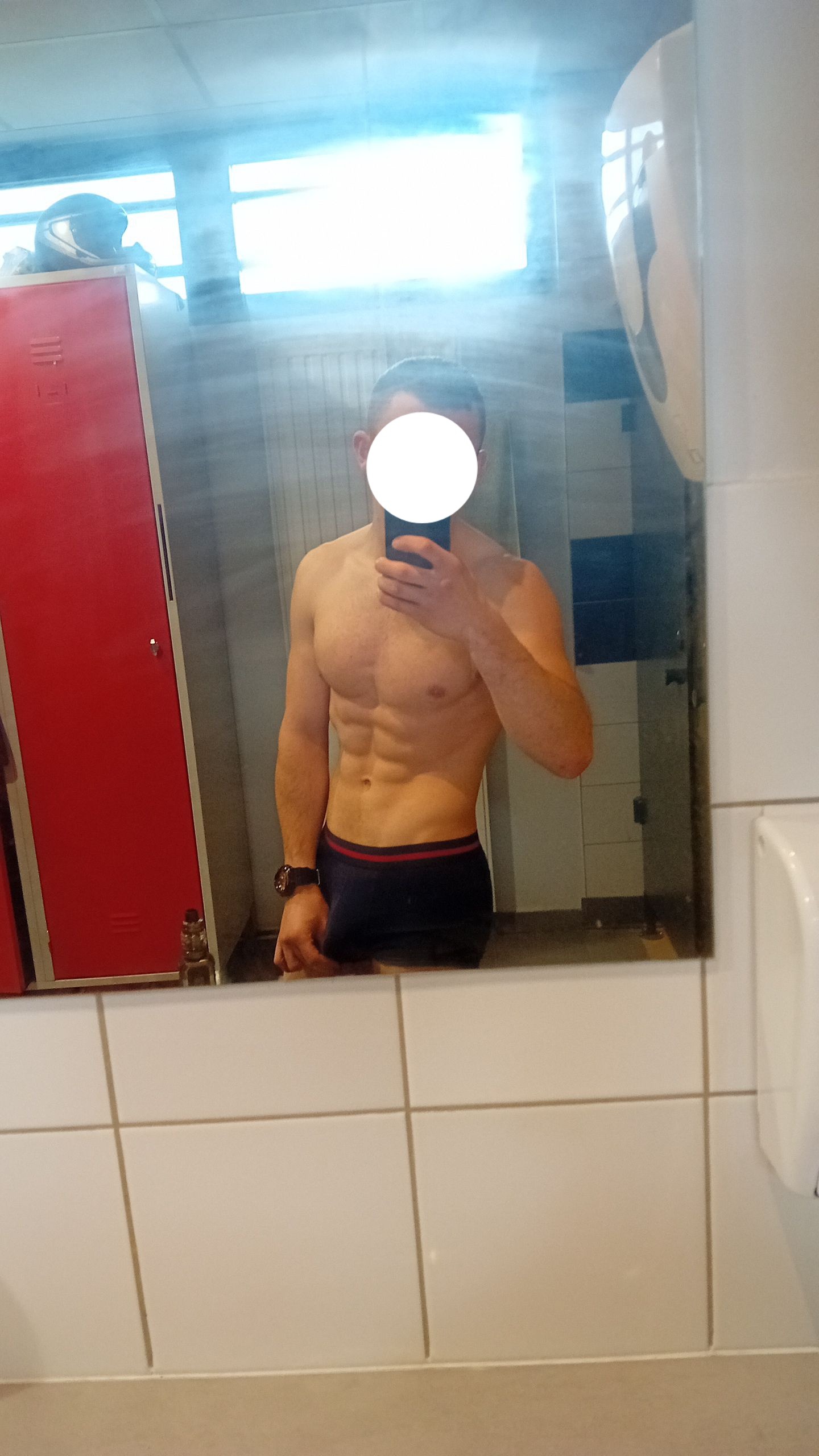 Profil de Avinash, 23 ans, Escort Gay Luxembourg à Riesenhof