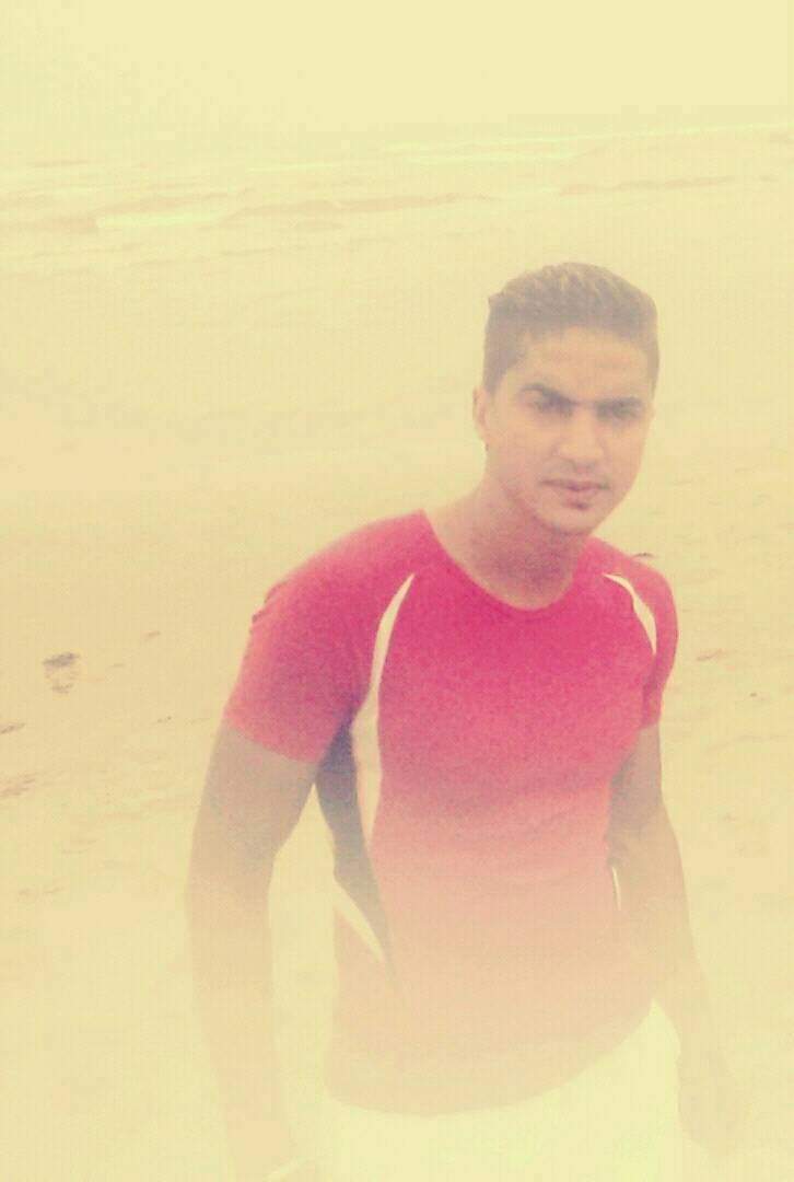 Profil de Enzio, 34 ans, Escort Gay Luxembourg à Kaesfurt