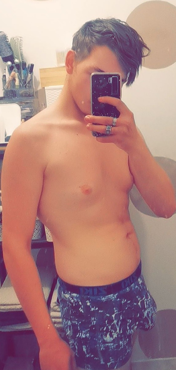 Profil de Milovan, 20 ans, Escort Gay Luxembourg à Weicherdange