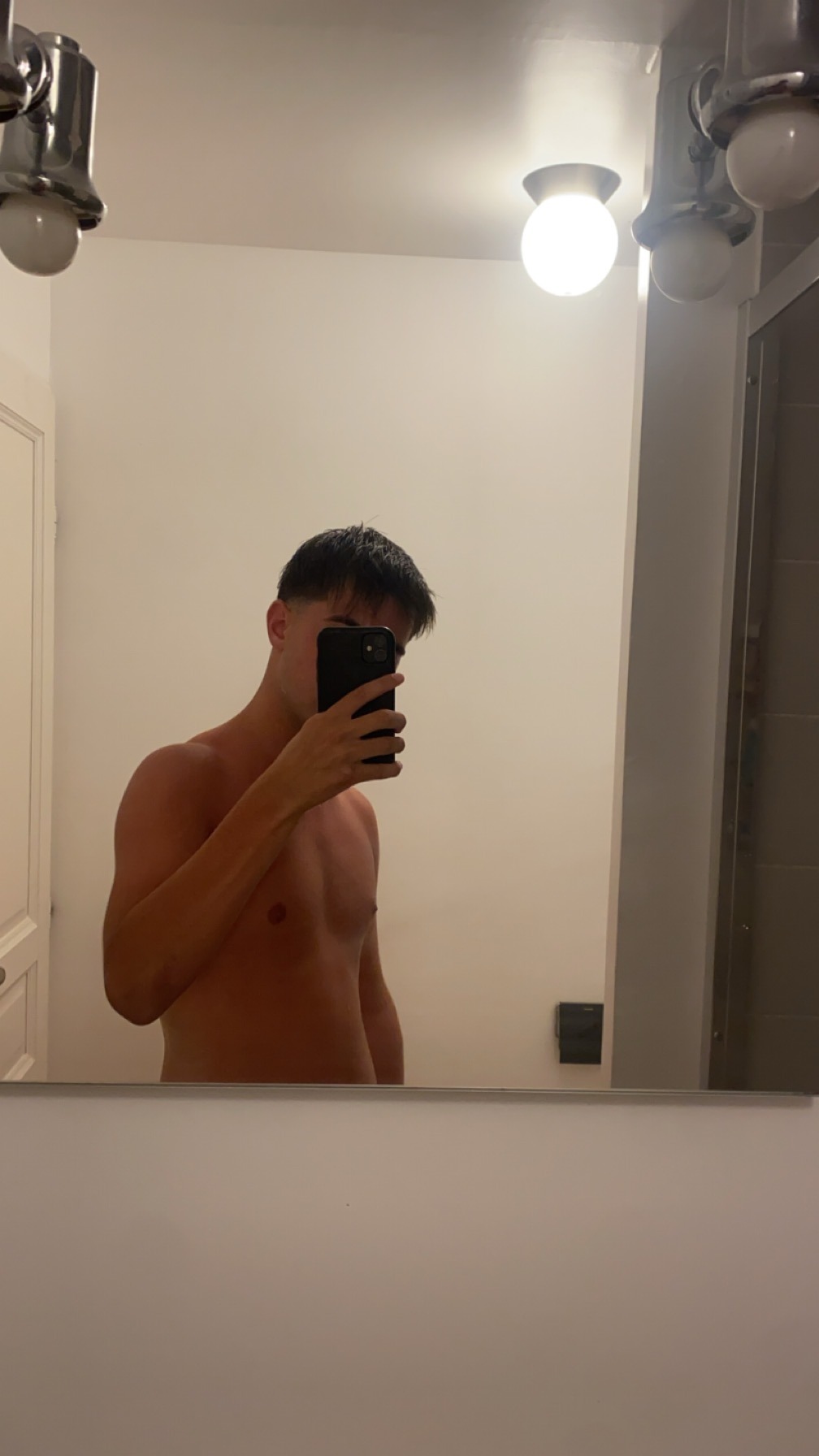Profil de Craig, 19 ans, Escort Gay Luxembourg à Medernach