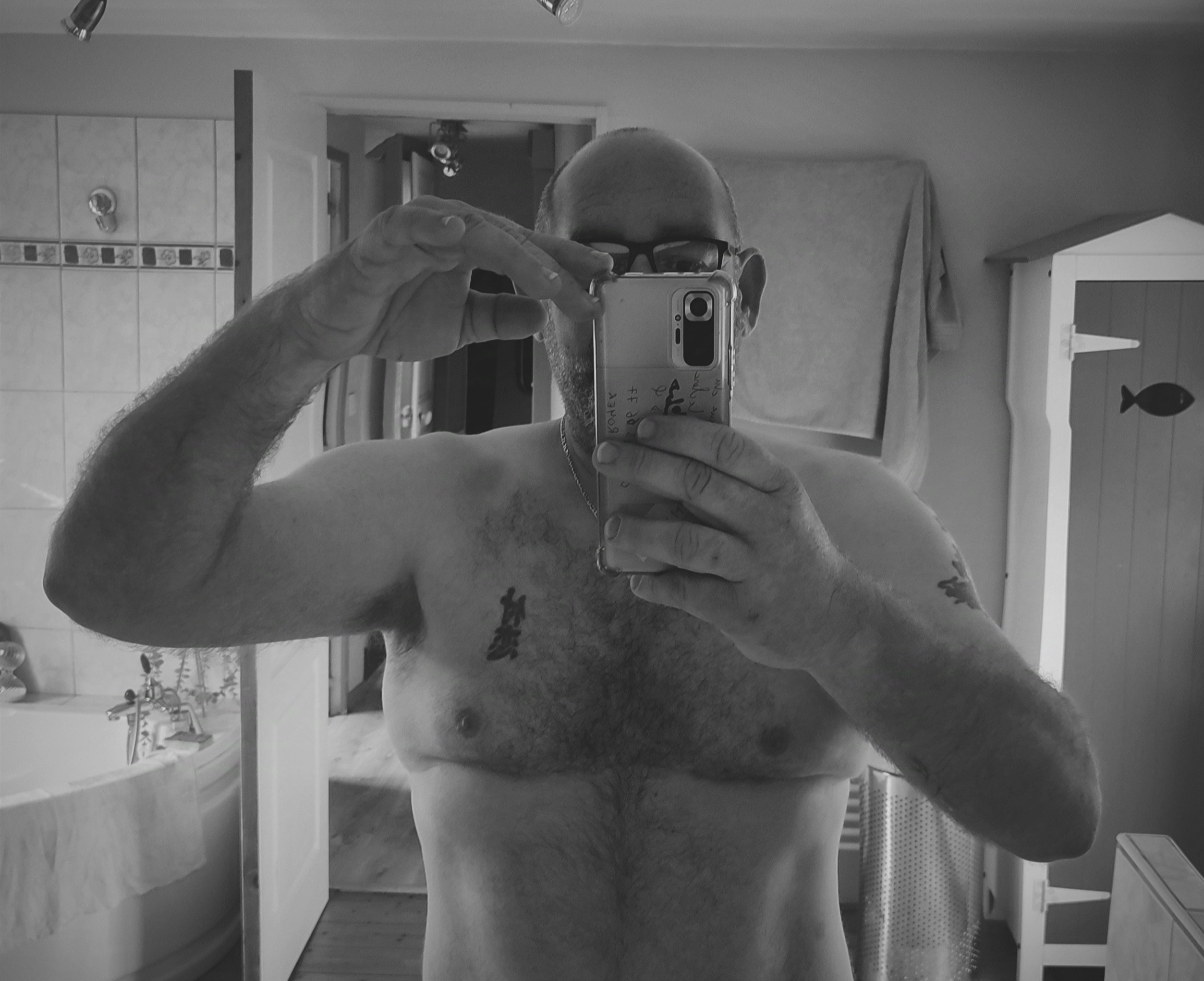 Profil de Lionel, 48 ans, Escort Gay Luxembourg à Folkendange