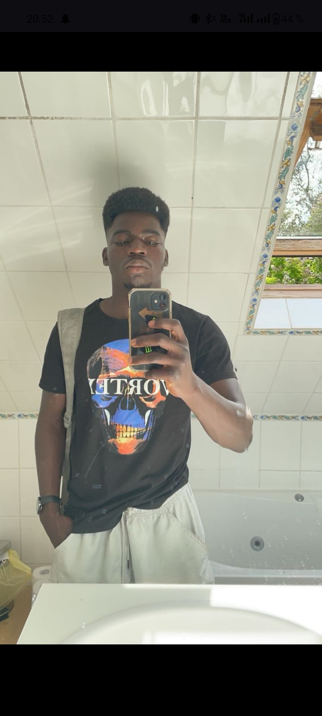 Profil de Tybalt, 25 ans, Escort Gay Luxembourg à Boxhorn