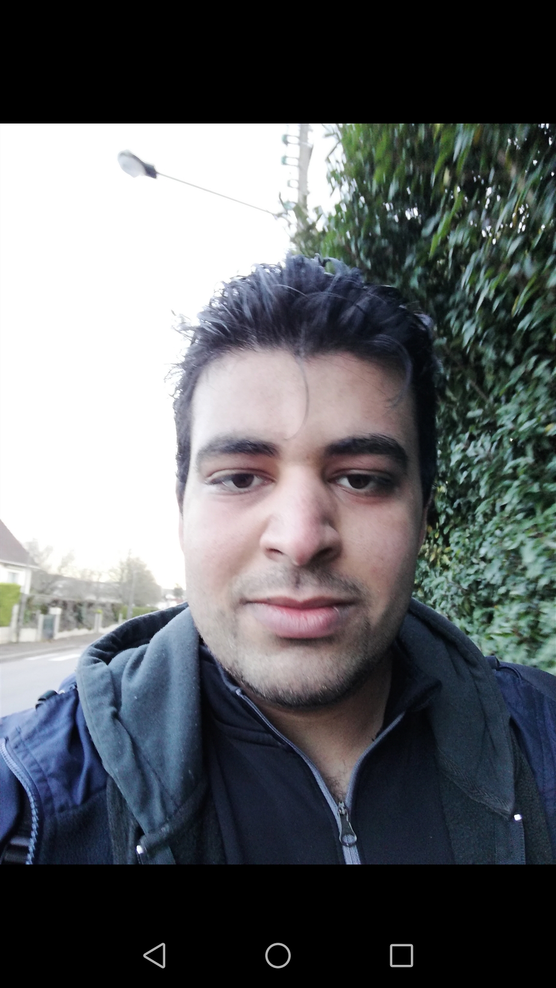 Profil de Ilyasse, 20 ans, Escort Gay Luxembourg à Reimberg