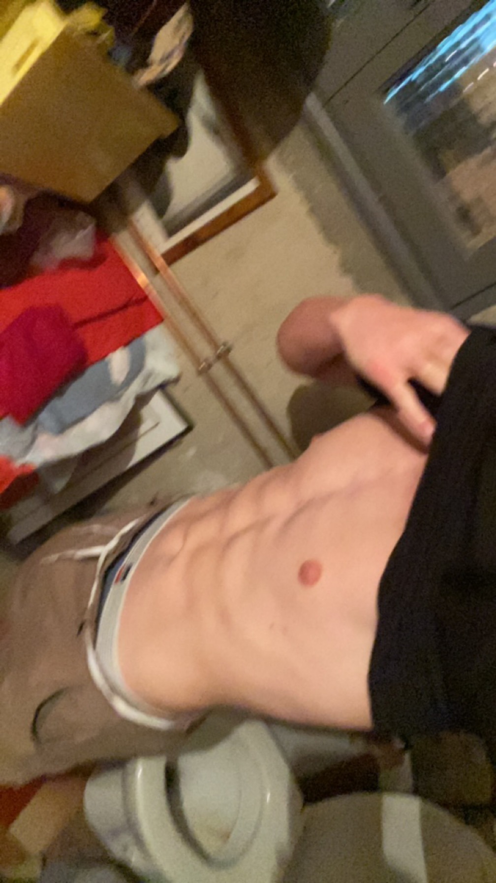 Profil de Sliman, 19 ans, Escort Gay Luxembourg à Kleemühle
