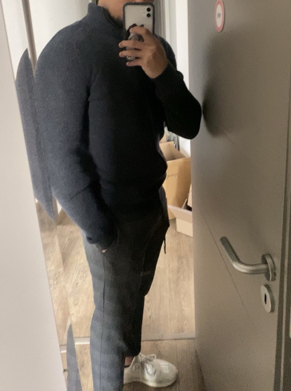 Profil de Yvon, 21 ans, Escort Gay Luxembourg à Unterschlinder