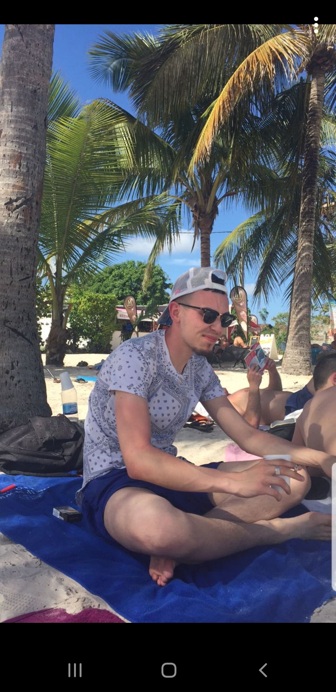 Profil de Eman, 31 ans, Escort Gay Luxembourg à Lentzweiler