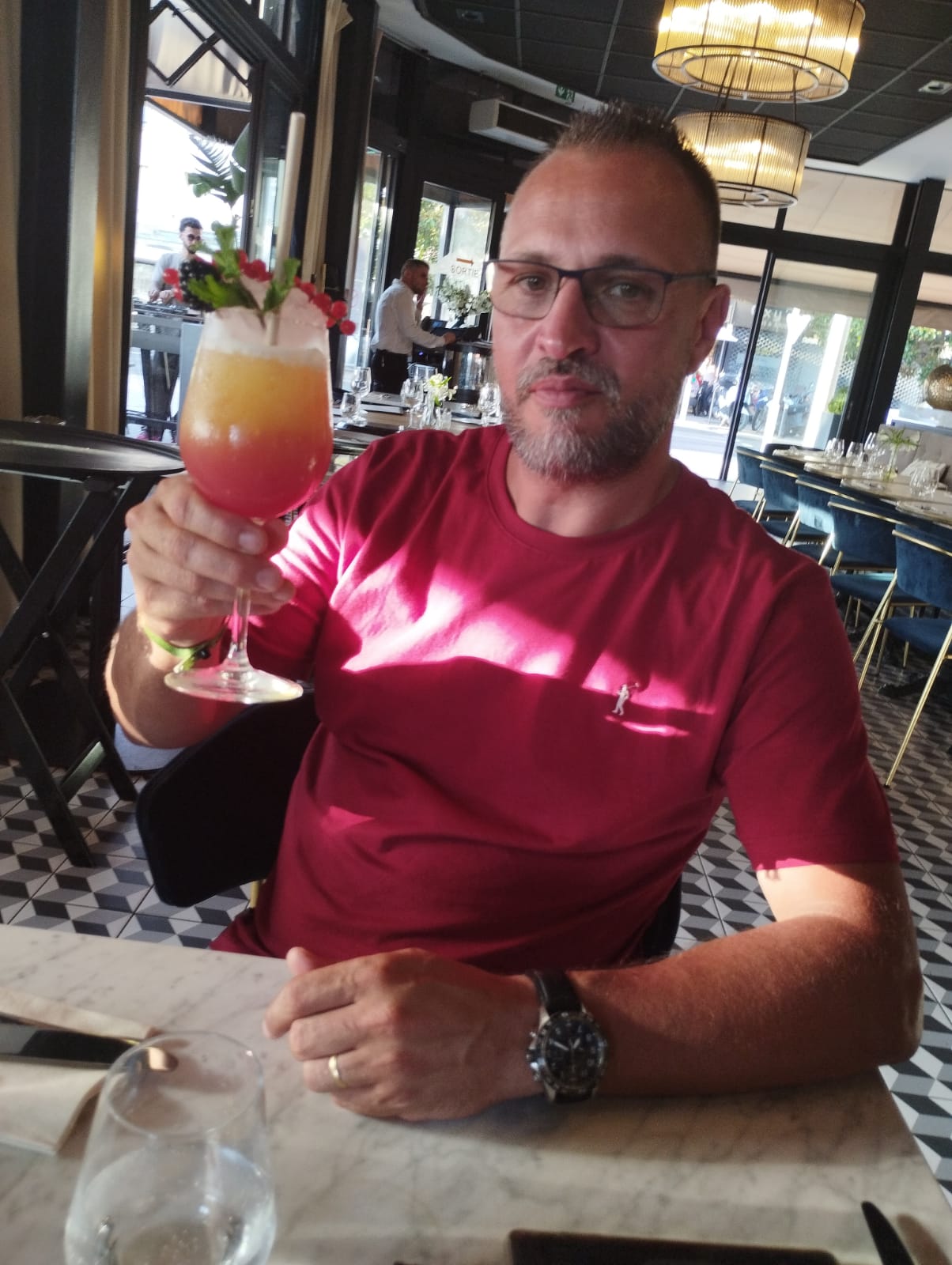 Profil de Salah-eddine, 52 ans, Escort Gay Luxembourg à Brattert